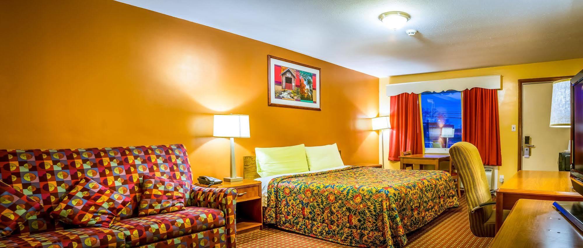 פיבודי Plaza Inn מראה חיצוני תמונה